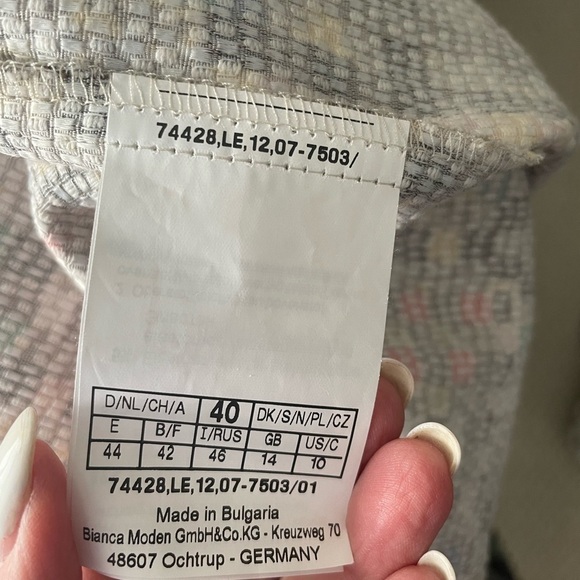 Bianca Tweed Blazer - Picture 6 of 7